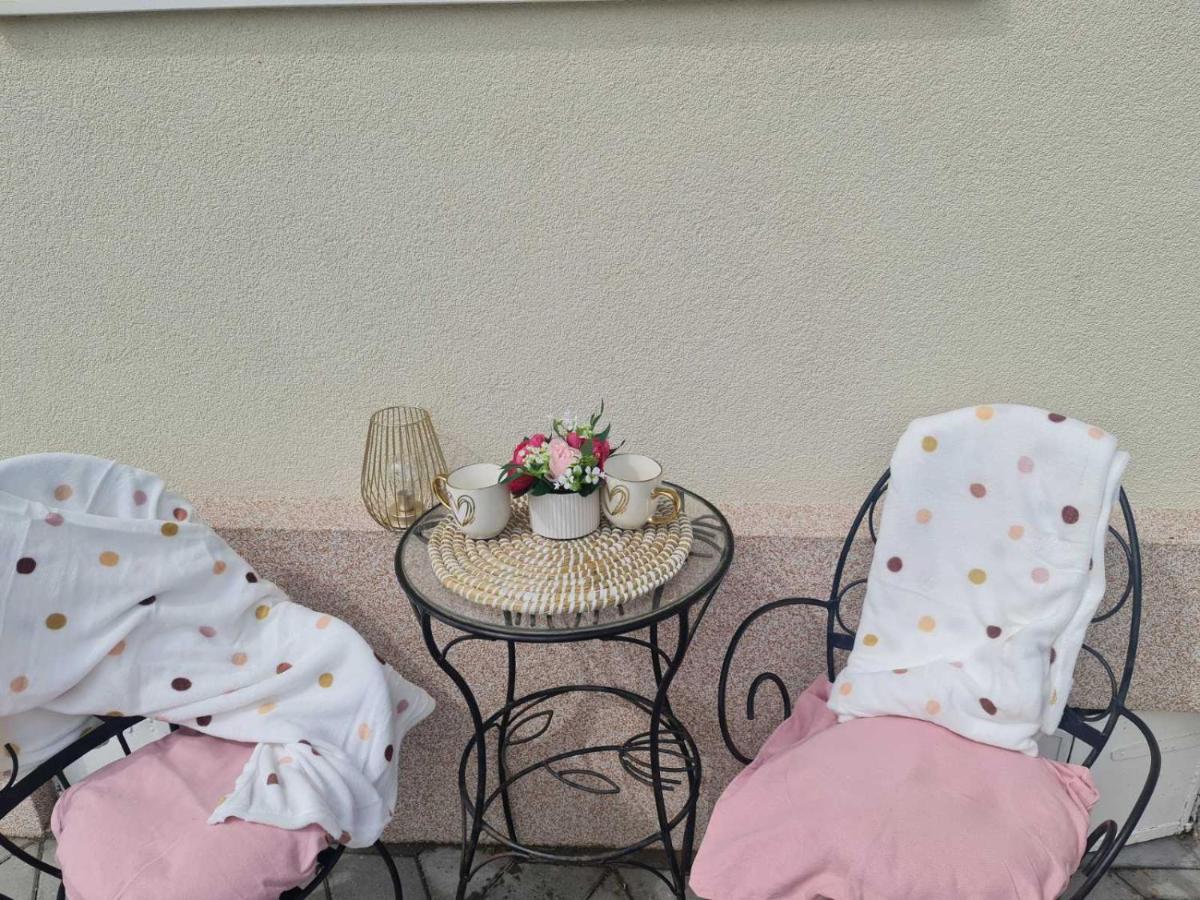 4-Teen ヤゴディナ エクステリア 写真